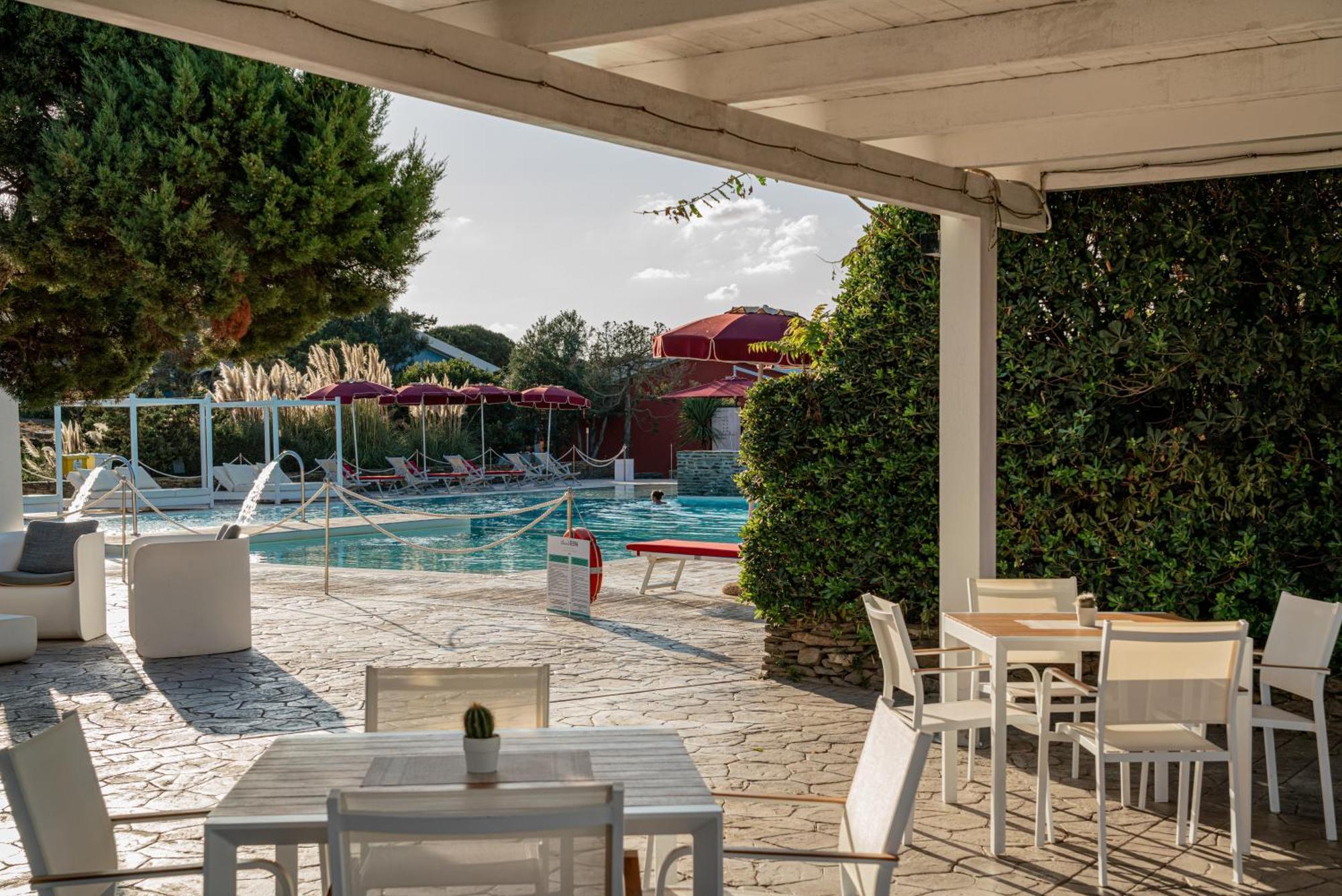 Hotel Club Esse Sporting à Stintino Extérieur photo